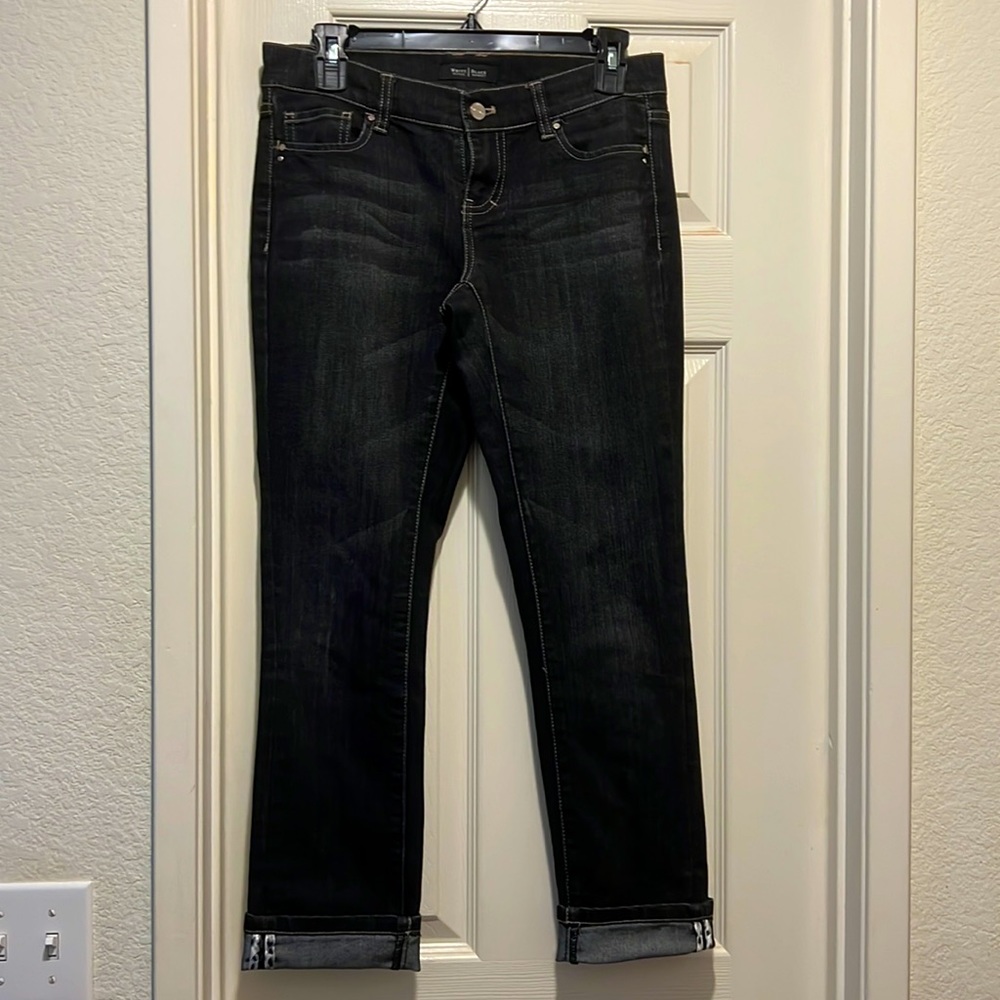 WHBM Black Denim Jeans Cropped Capris